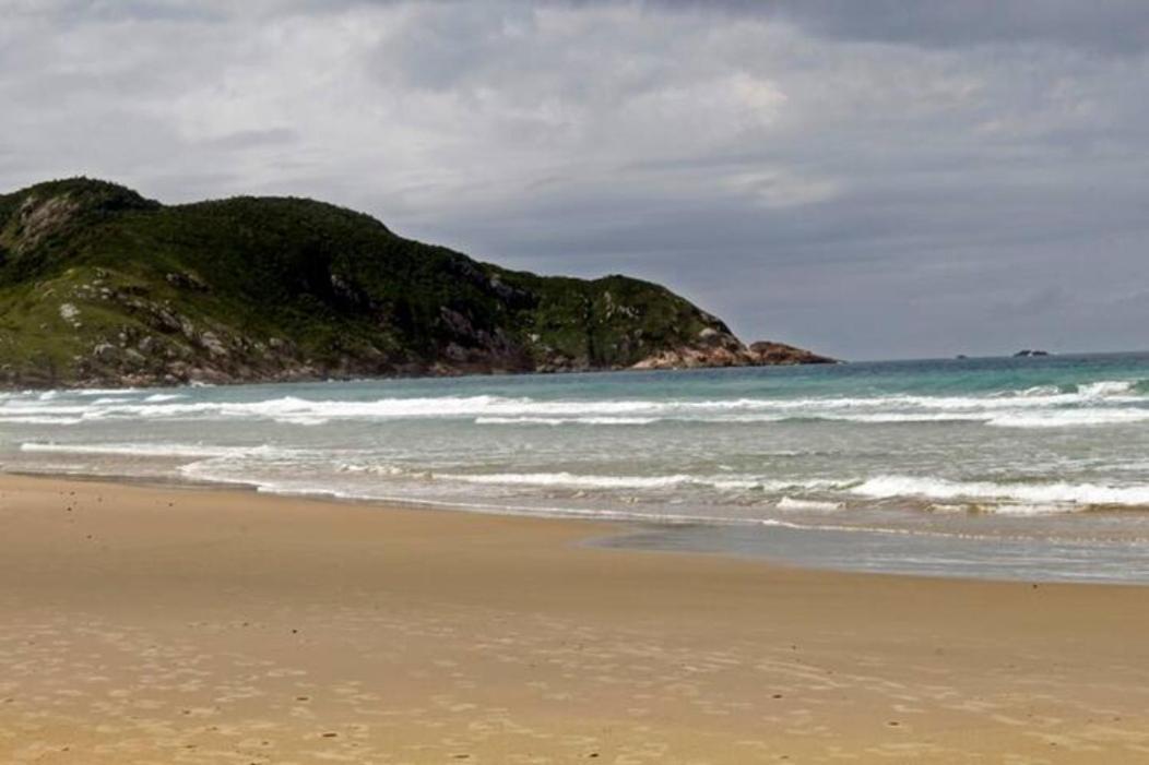 Casa Com Piscina Em Frente A Praia Do Santinho Florianópolis Kültér fotó